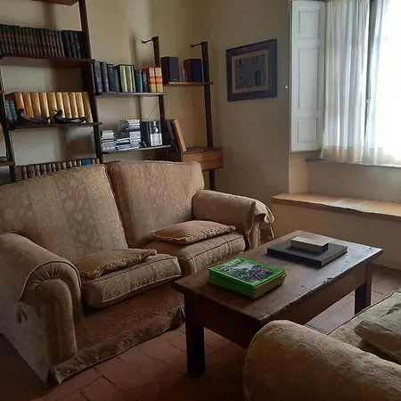 Casa Deanna Querceta
